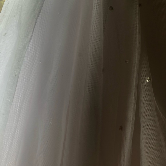 Alfred Angelo Flower Girl Elsa - Picture 5 of 7